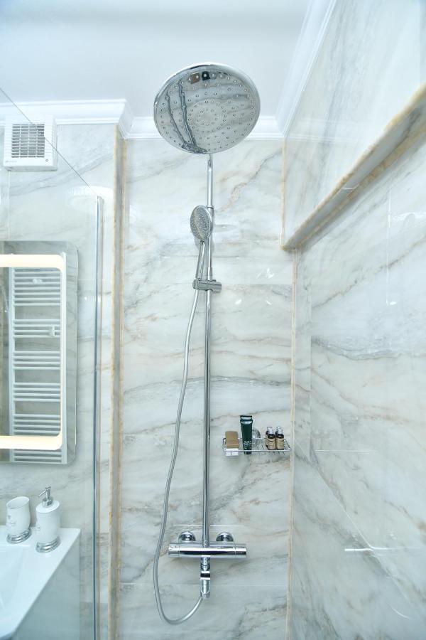 Apartamento Parliament Square Elite Escapes Bucarest Exterior foto